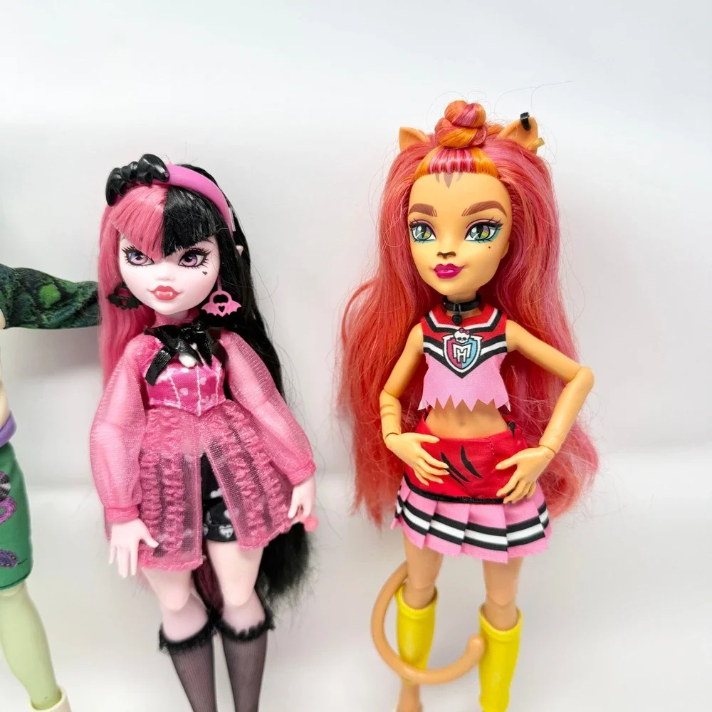 Mattel Monster High G3 Doll Lot Draculaura Deuce Gorgon Toralei Stripe 2021